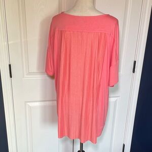 NWT Chico's Coral Short Sleeve Top Pleated Back Size XL